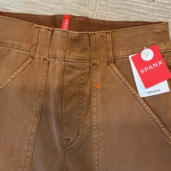Spanx Stretch Twill Ankle Cargo Pants Honey Glow Women’s Sz Medium Tall 20311T - Picture 2 of 7